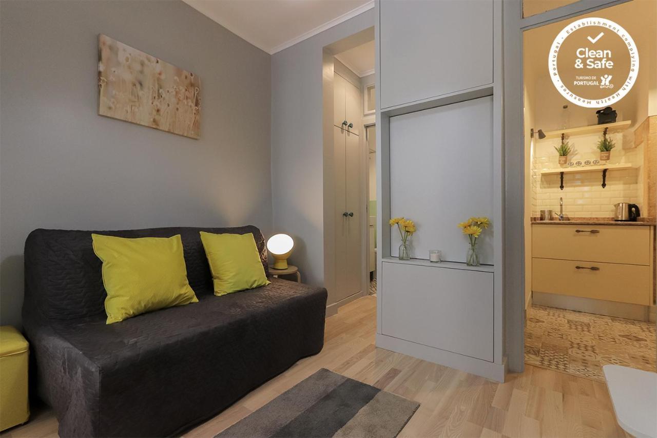 Cosy Liberdade By Homing Apartment Lisbon Bagian luar foto