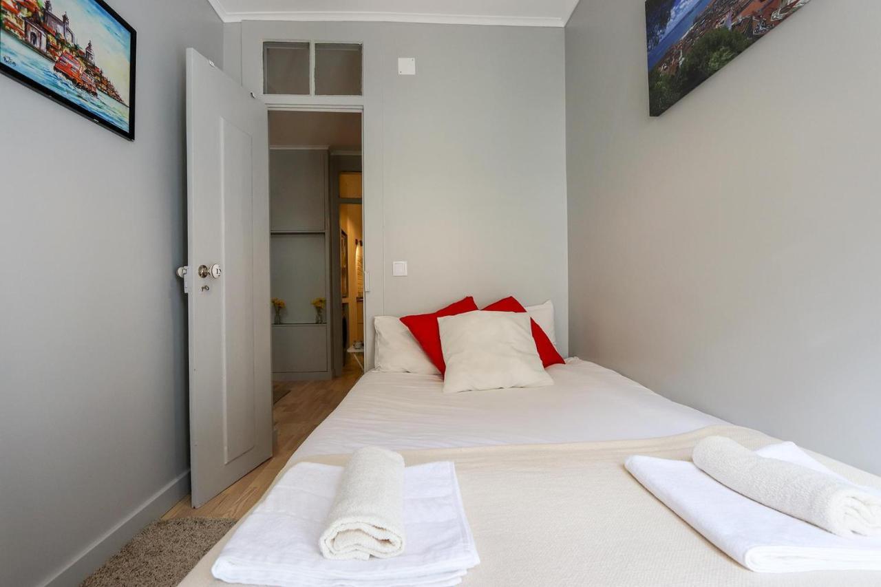 Cosy Liberdade By Homing Apartment Lisbon Bagian luar foto