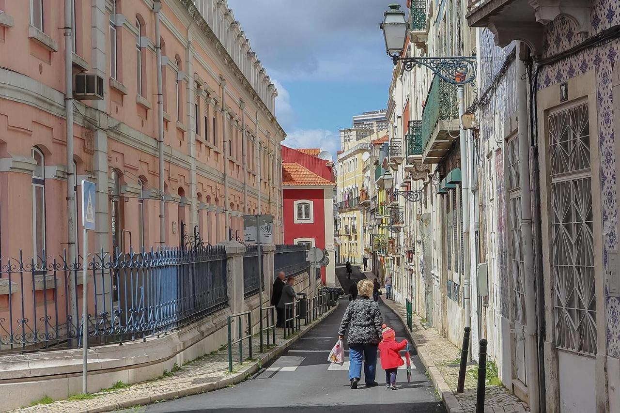 Cosy Liberdade By Homing Apartment Lisbon Bagian luar foto